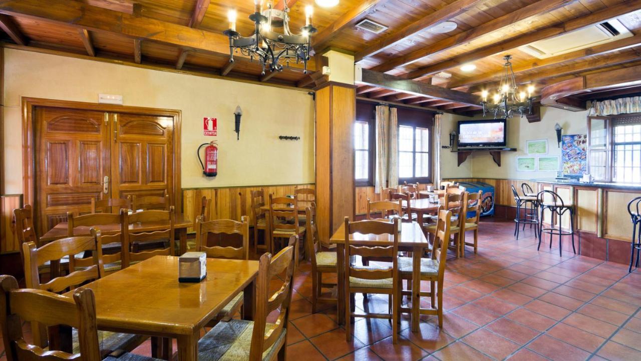 Labella Hostal Restaurante La Calahorra Eksteriør billede